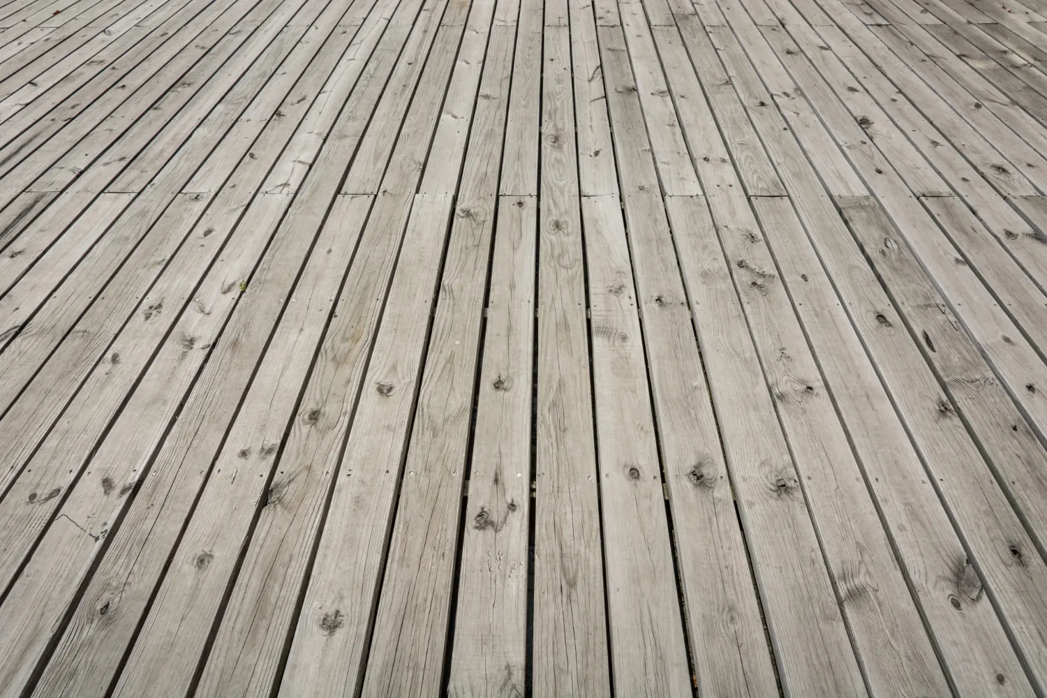 Decking Cleaning Services in Luton