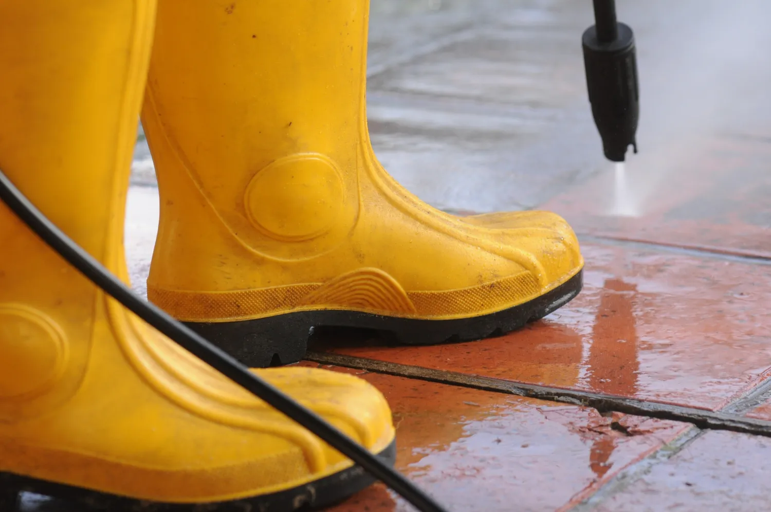 Give Your Exterior Walls a Clean, New Look