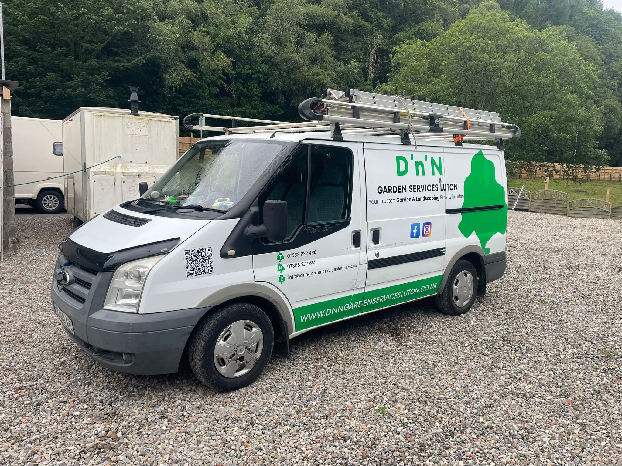 https://dnngardenservicesluton.co.uk/about-us/#:~:text=About%20D%20%27n%27%20N%20Garden%20Services%20Luton