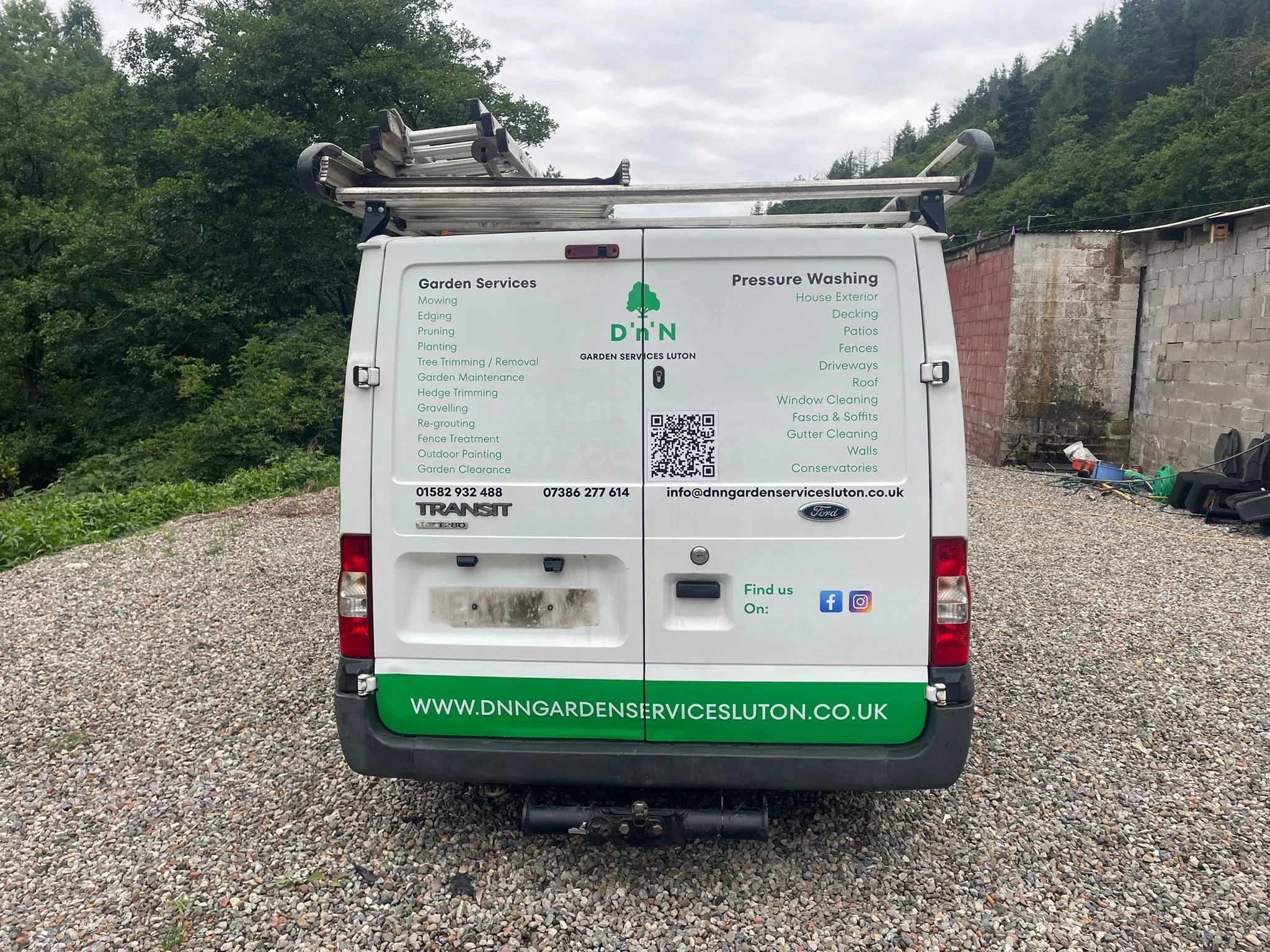 Garden & Pressure Washing Services in Luton